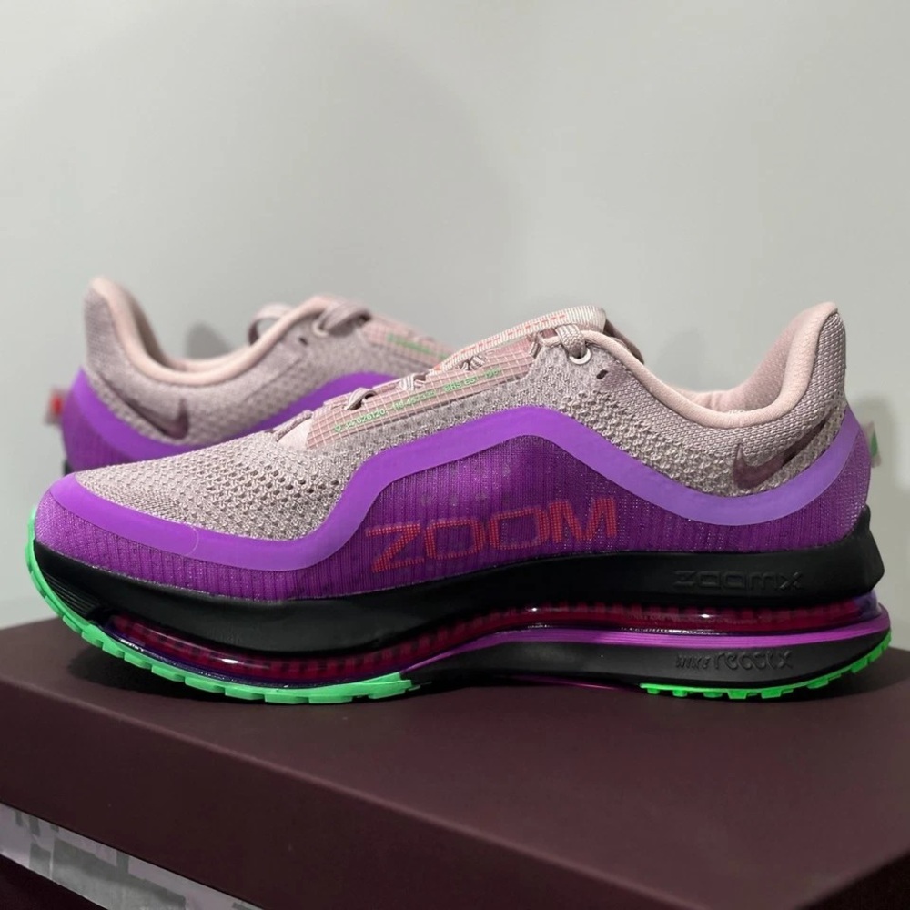 Nike Women’s Pink & Purple Zoom Running Shoe - Picture 4 of 7